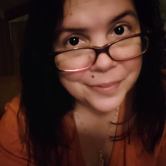 Meet your Posher, Angela - Picture 4 of 10